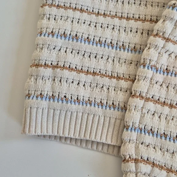 Old Navy Striped Knit Baby Set - Picture 3 of 8